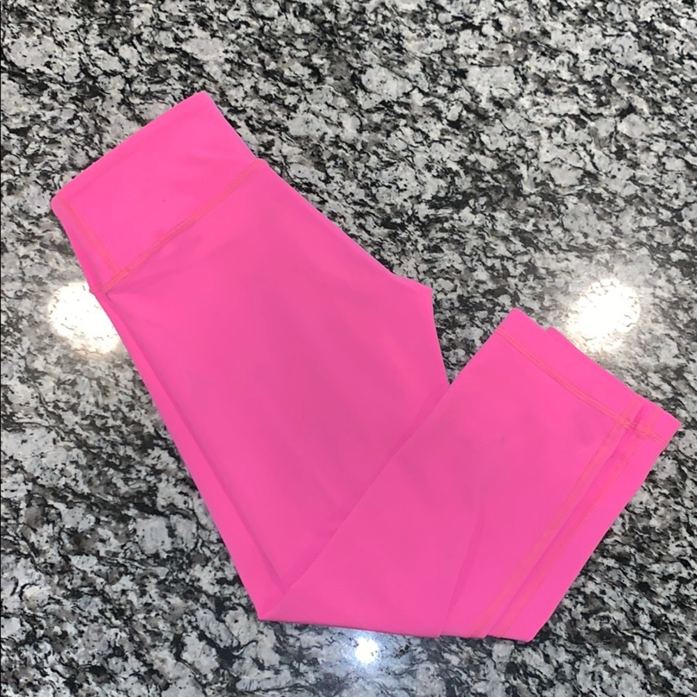 Neon Pink Lululemon Cropped Leggings